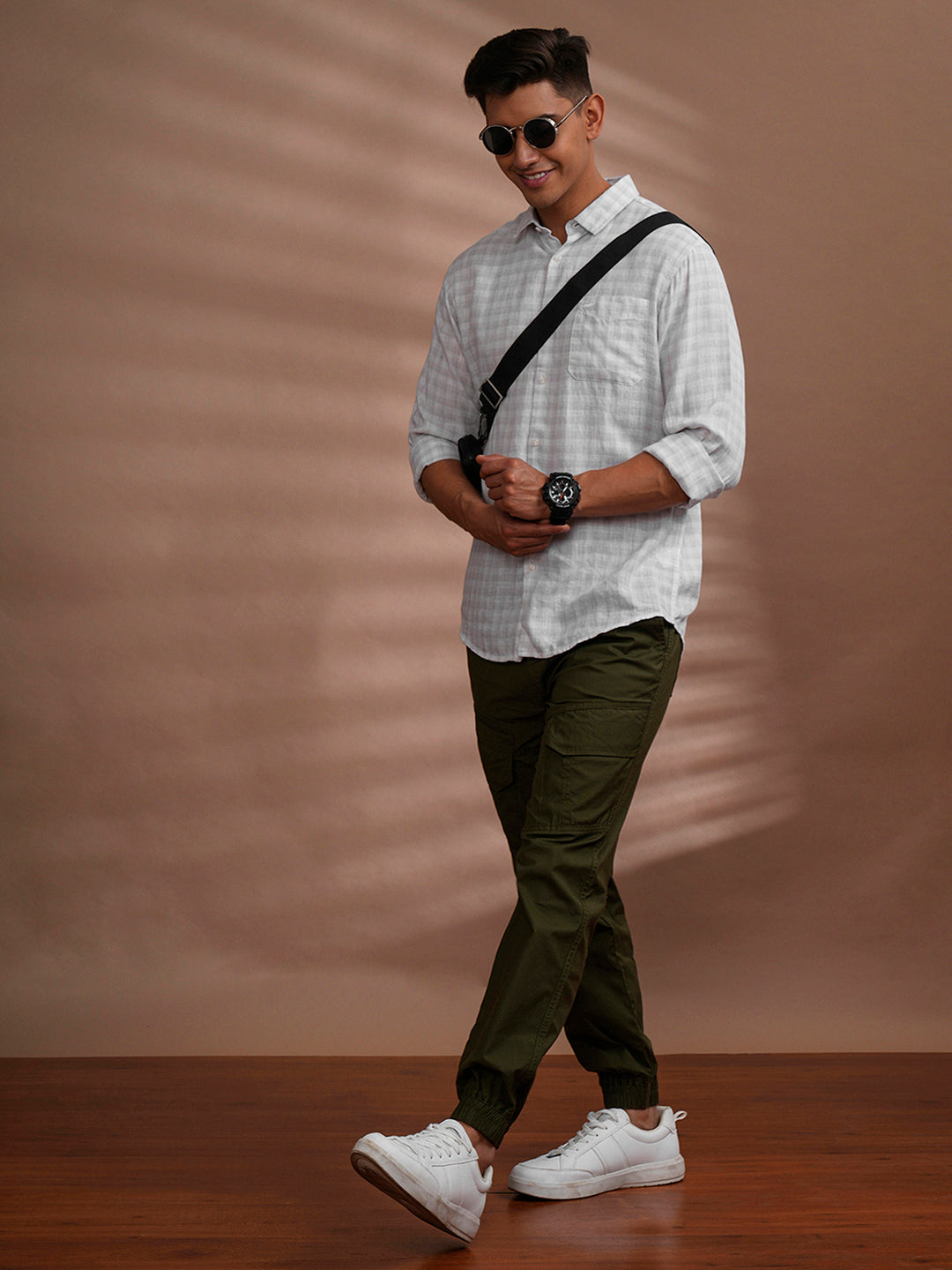 Crocodile Men's Blue Slim Shirts