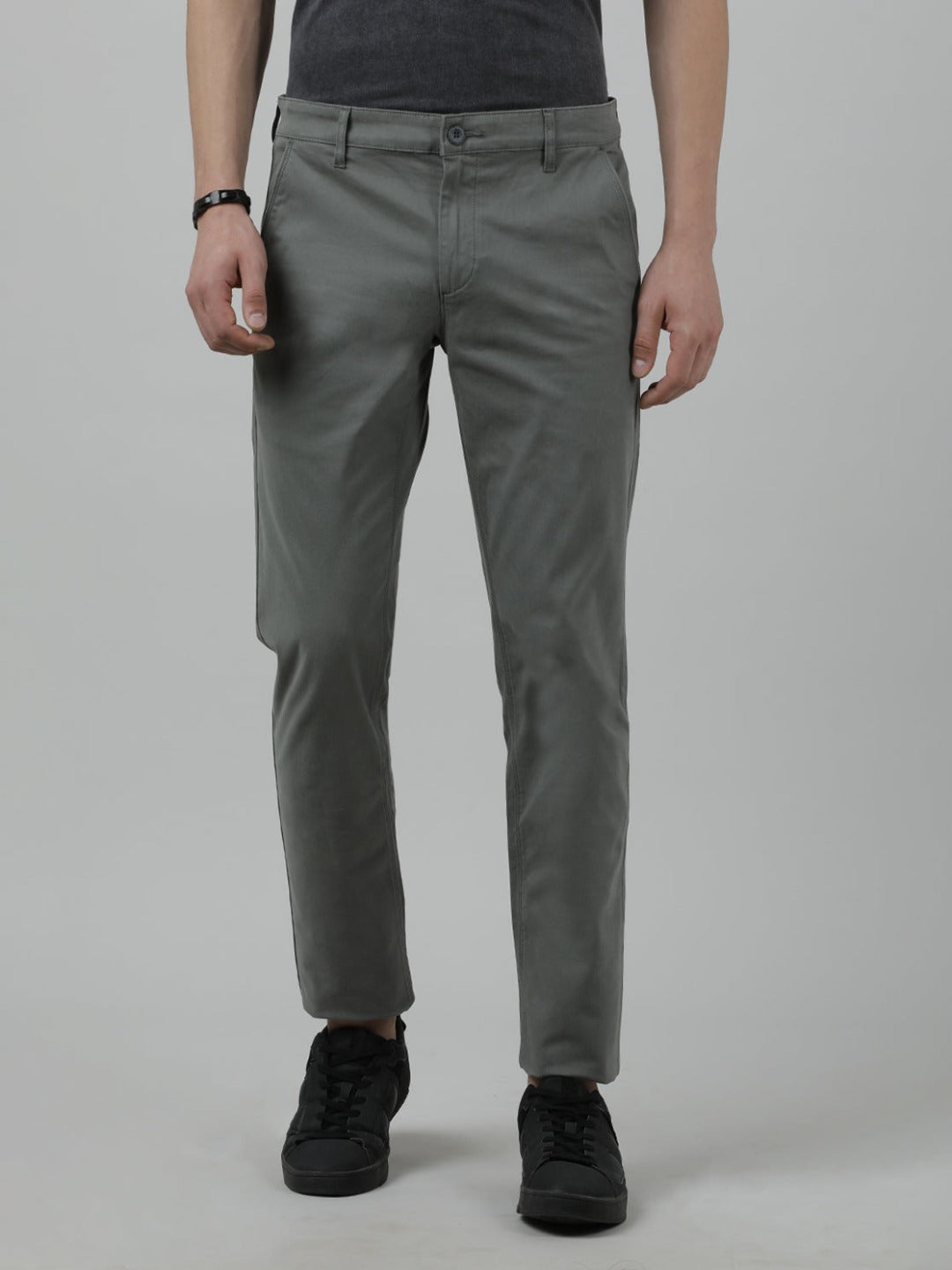 Casual Slim Fit Solid Military Green Trousers for Men