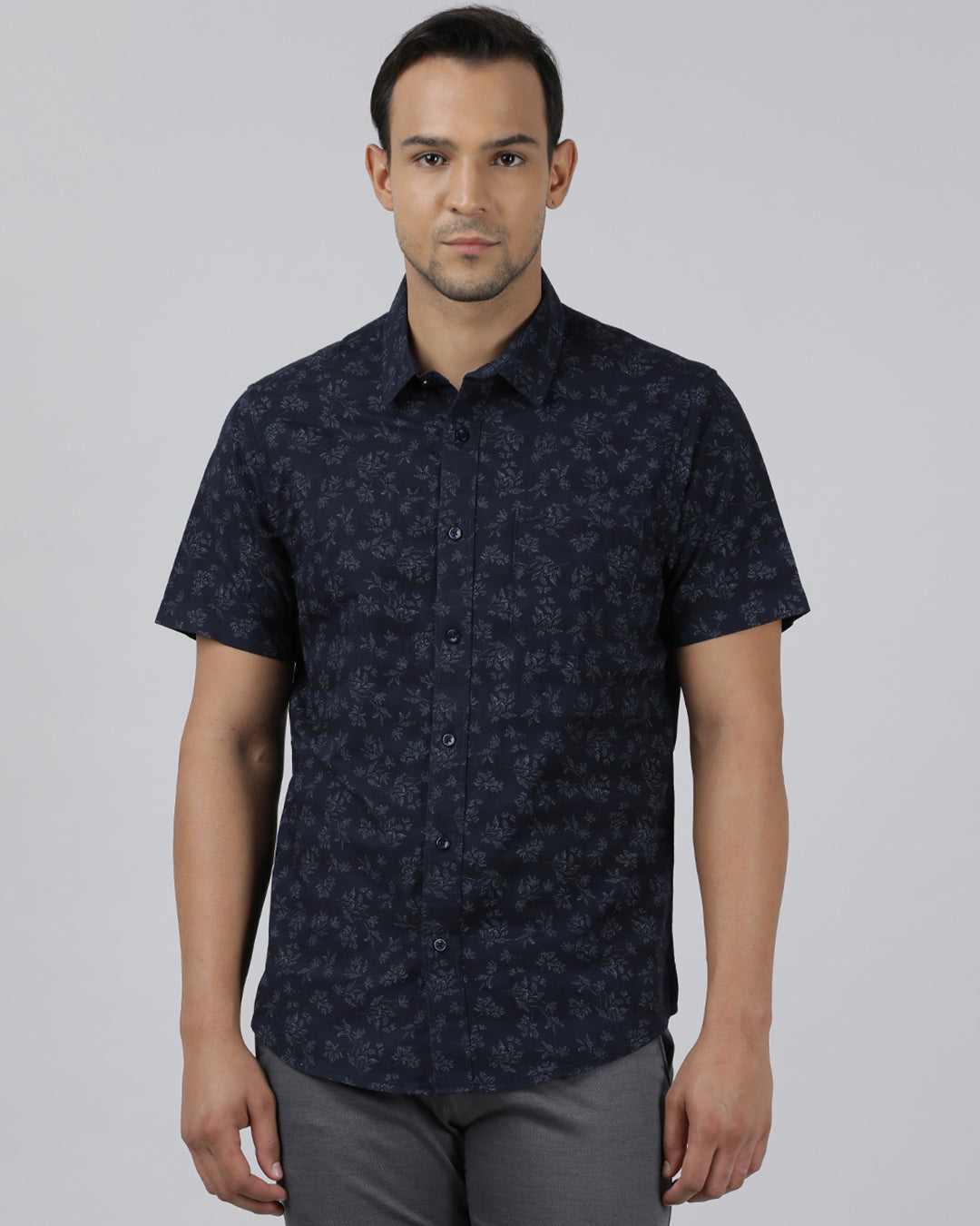 Casual Navy Half Sleeve Regular Fit Print Shirt with Collar for Men