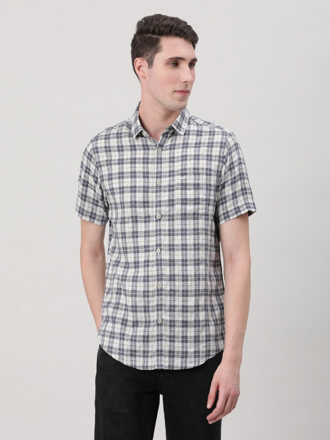 Casual Navy Half Sleeve Comfort Fit Check Shirt with Collar for Men