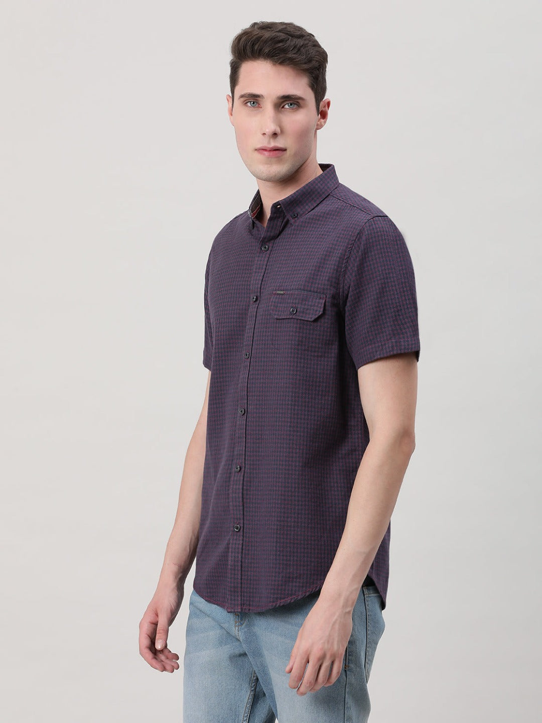 Casual Wine Half Sleeve Comfort Fit Check Shirt with Collar for Men