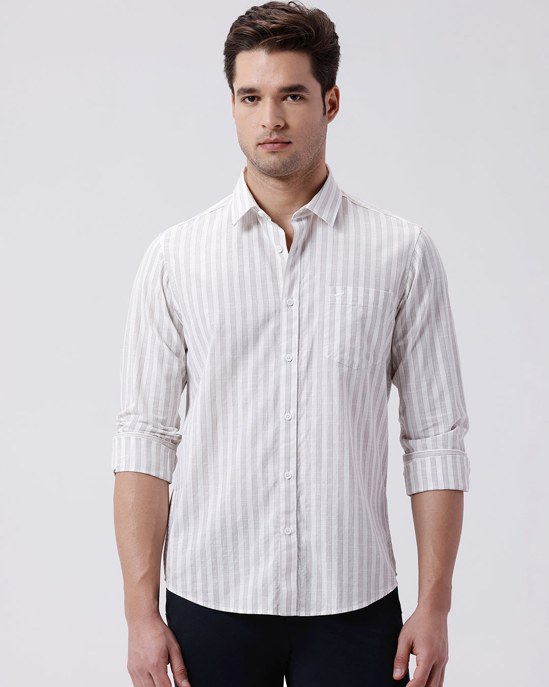 Man wearing a red stripe textured pure cotton shirt light grape with casual styling on a gray background