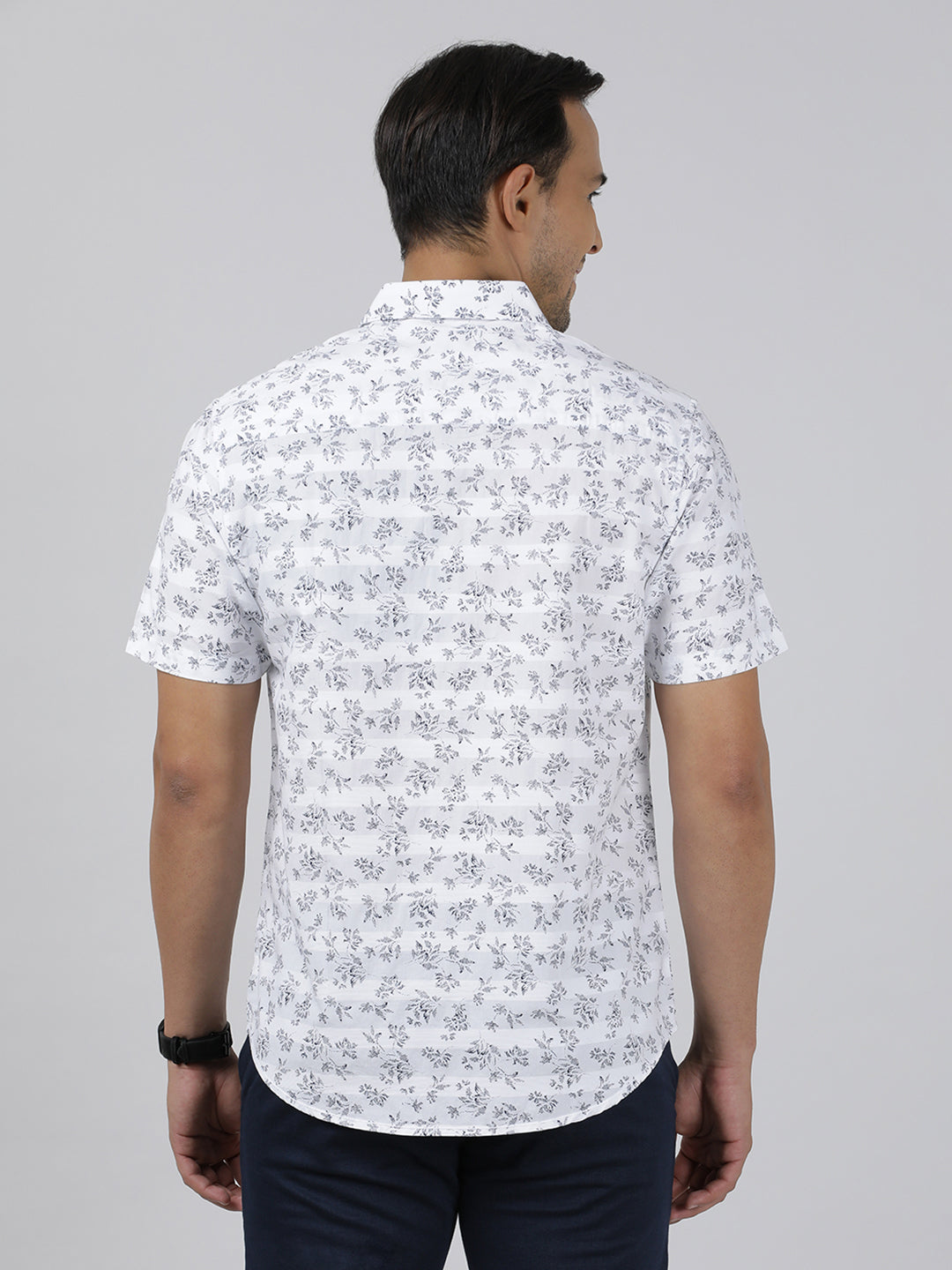 Casual White Half Sleeve Regular Fit Print Shirt with Collar for Men