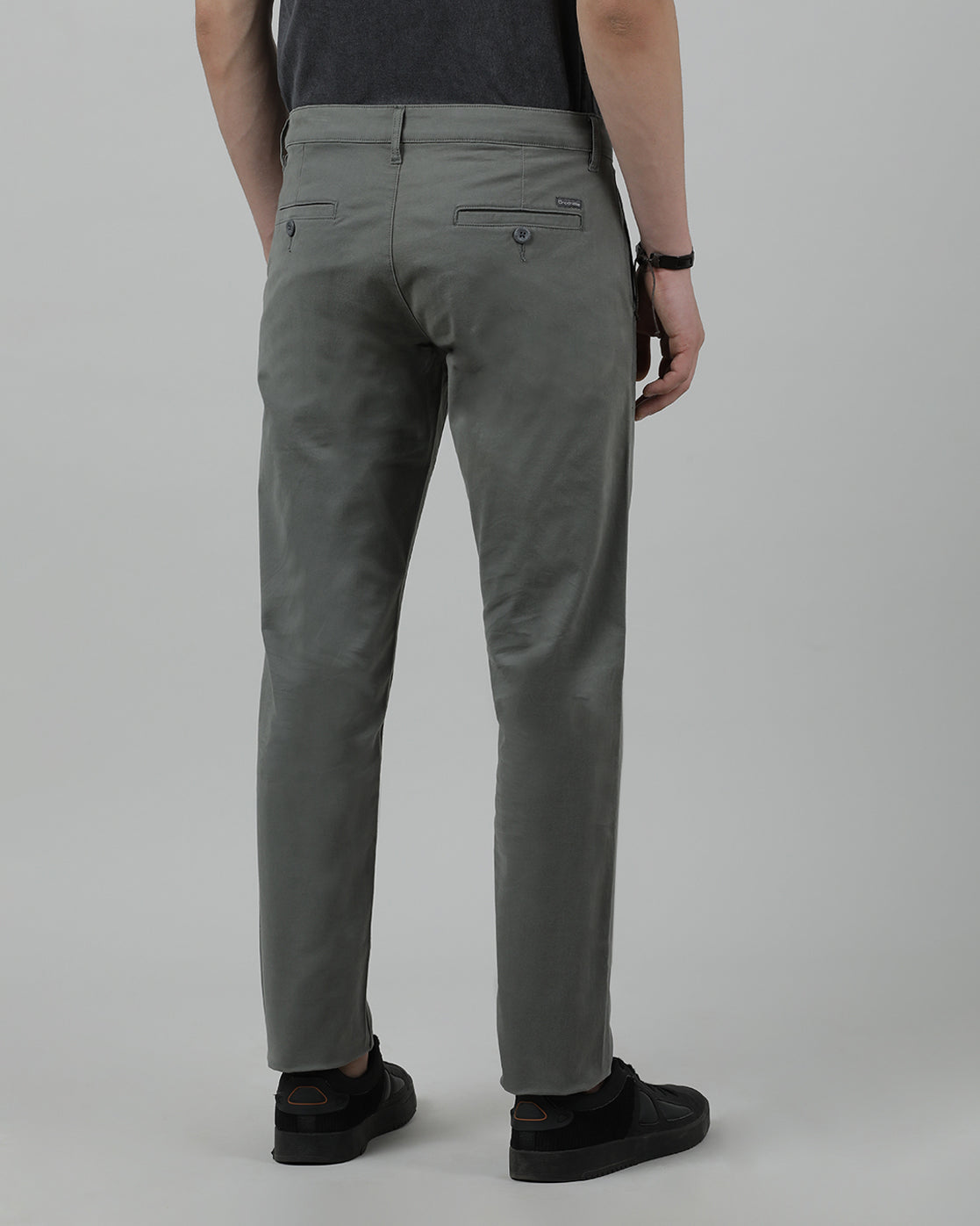 Casual Slim Fit Solid Military Green Trousers for Men