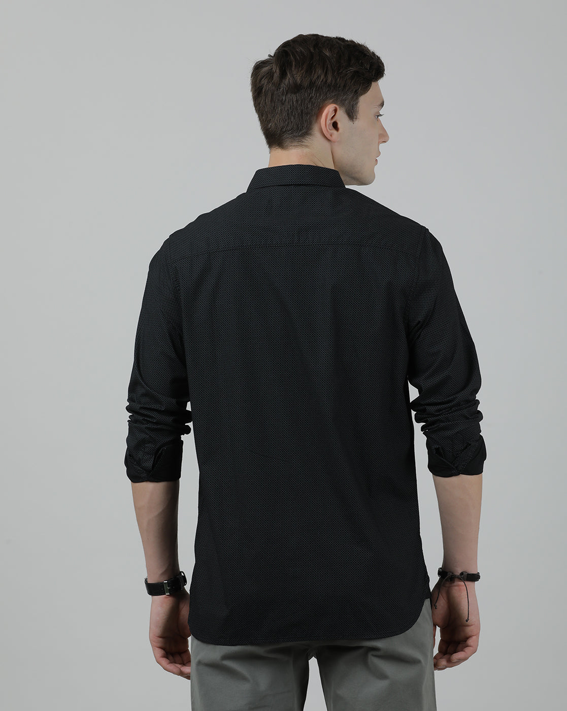 Casual Black Full Sleeve Comfort Fit Solid Shirt with Collar for Men