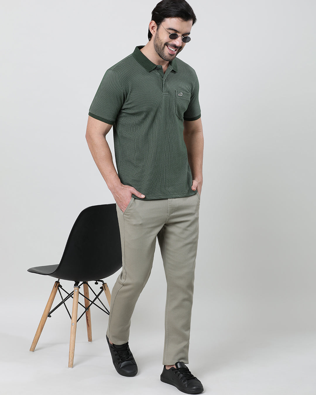 Kombu Green Half Sleeve Yarn Dyed Slim Fit T-Shirt