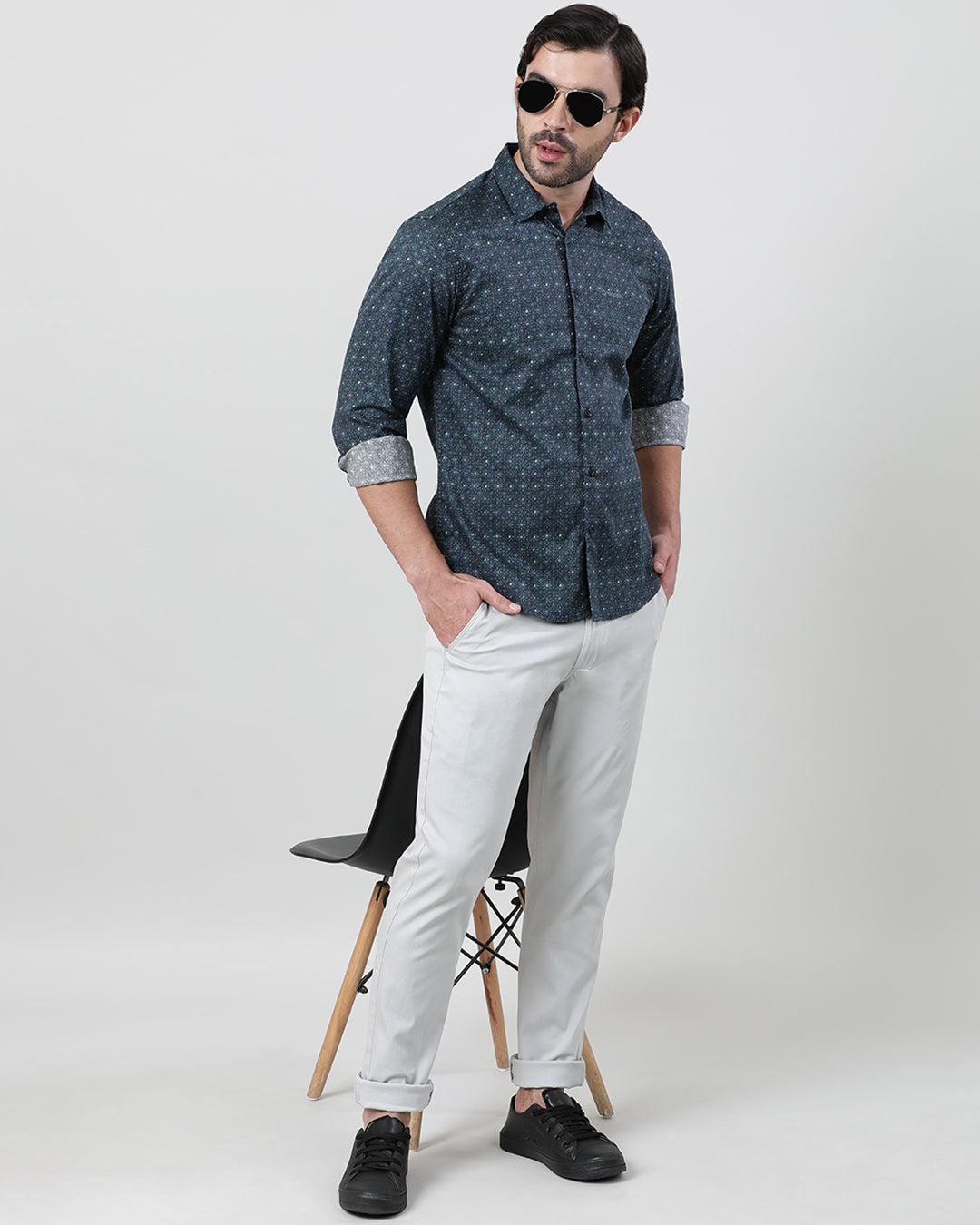 Crocodile Men's Light Blue Slim Shirts