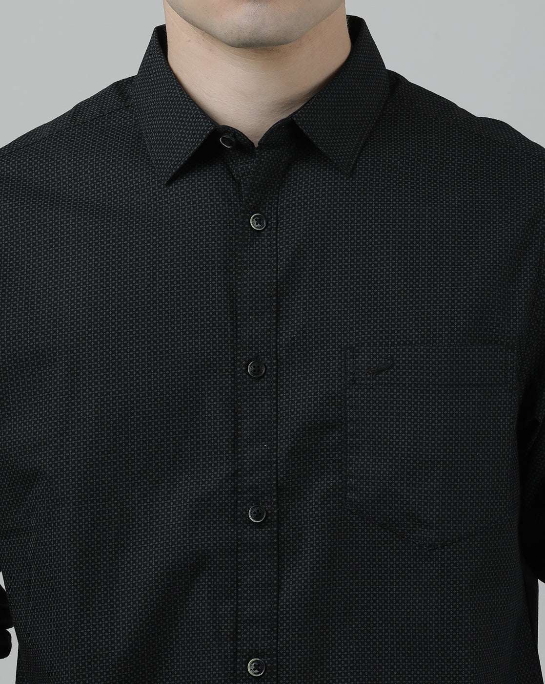 Casual Black Full Sleeve Comfort Fit Solid Shirt with Collar for Men
