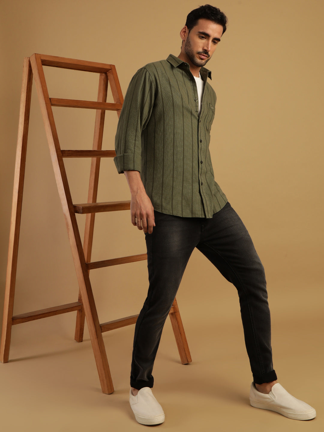 Crocodile Structured Stripe Shirt