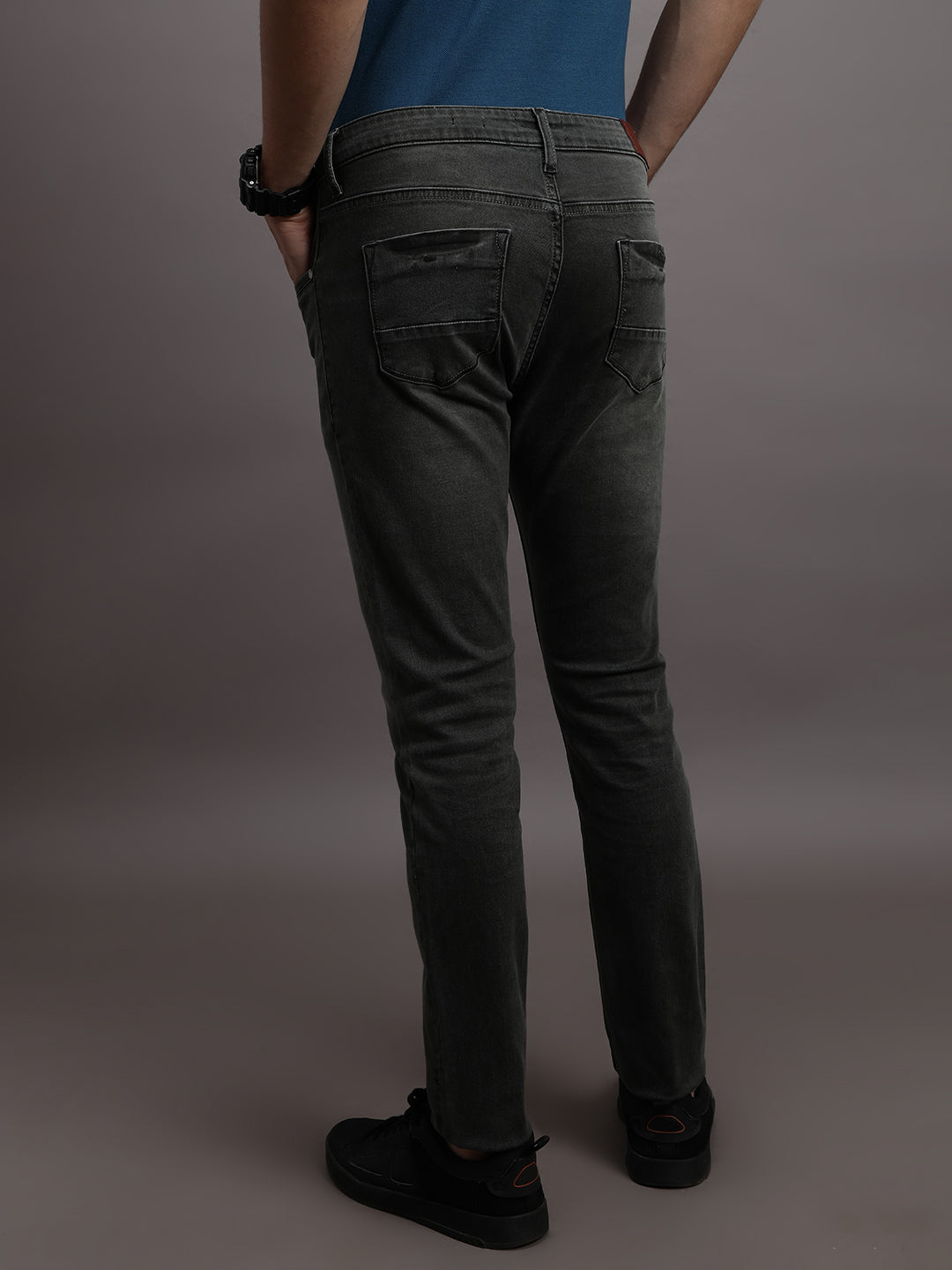 PREMIUM SUSTAINABLE WASHED BLACK JEANS