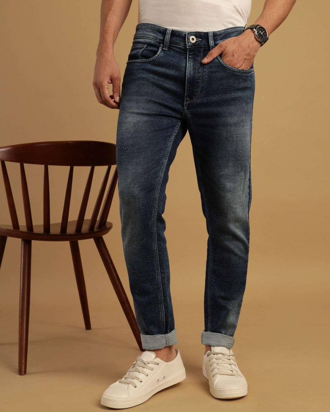 KNITTED MID BLUE WASHED JEANS