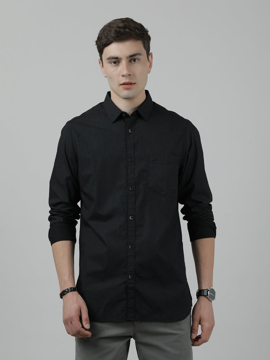 Casual Black Full Sleeve Comfort Fit Solid Shirt with Collar for Men