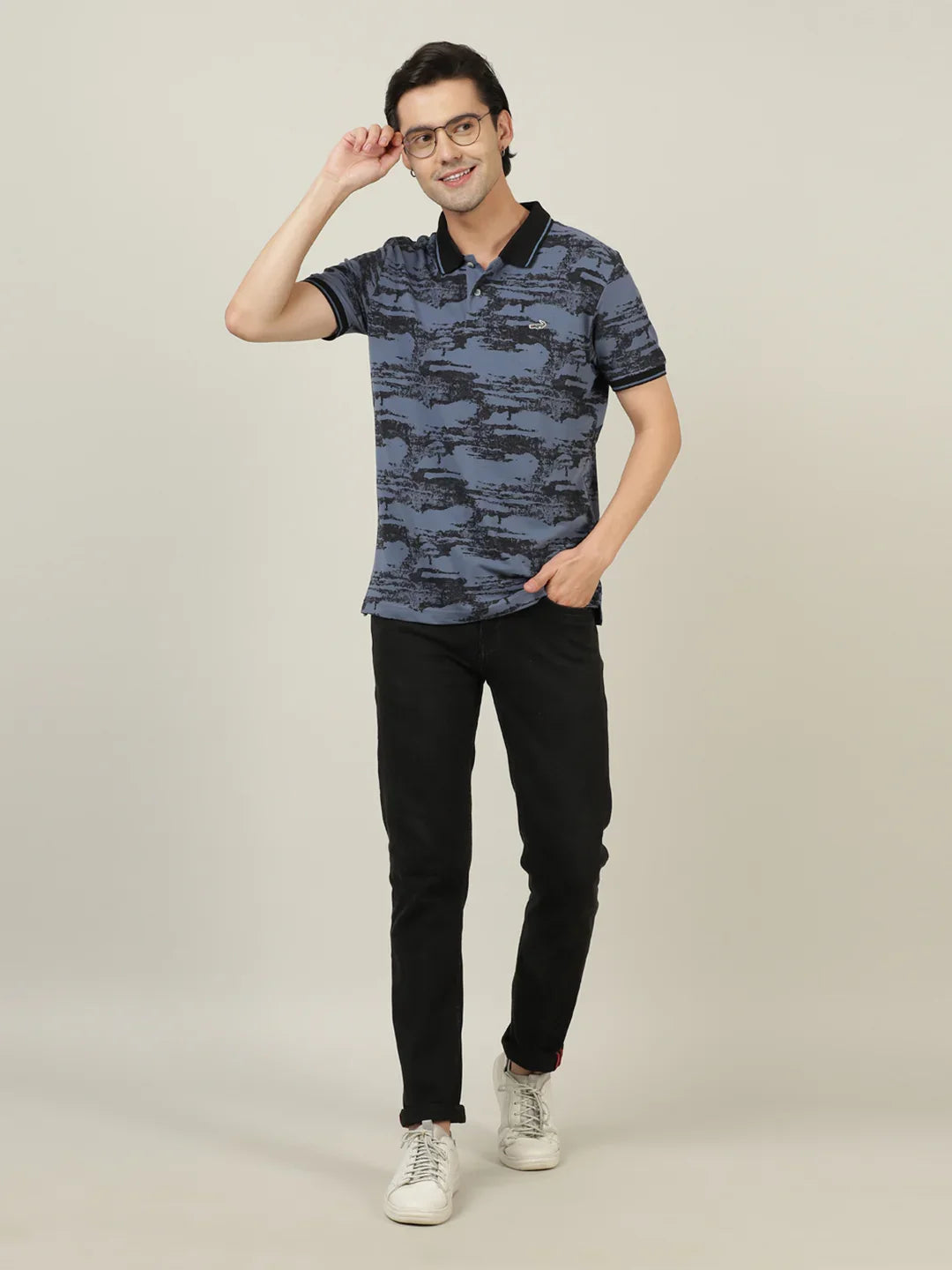 Crocodile Men Navy Printed Slim Fit T-Shirt