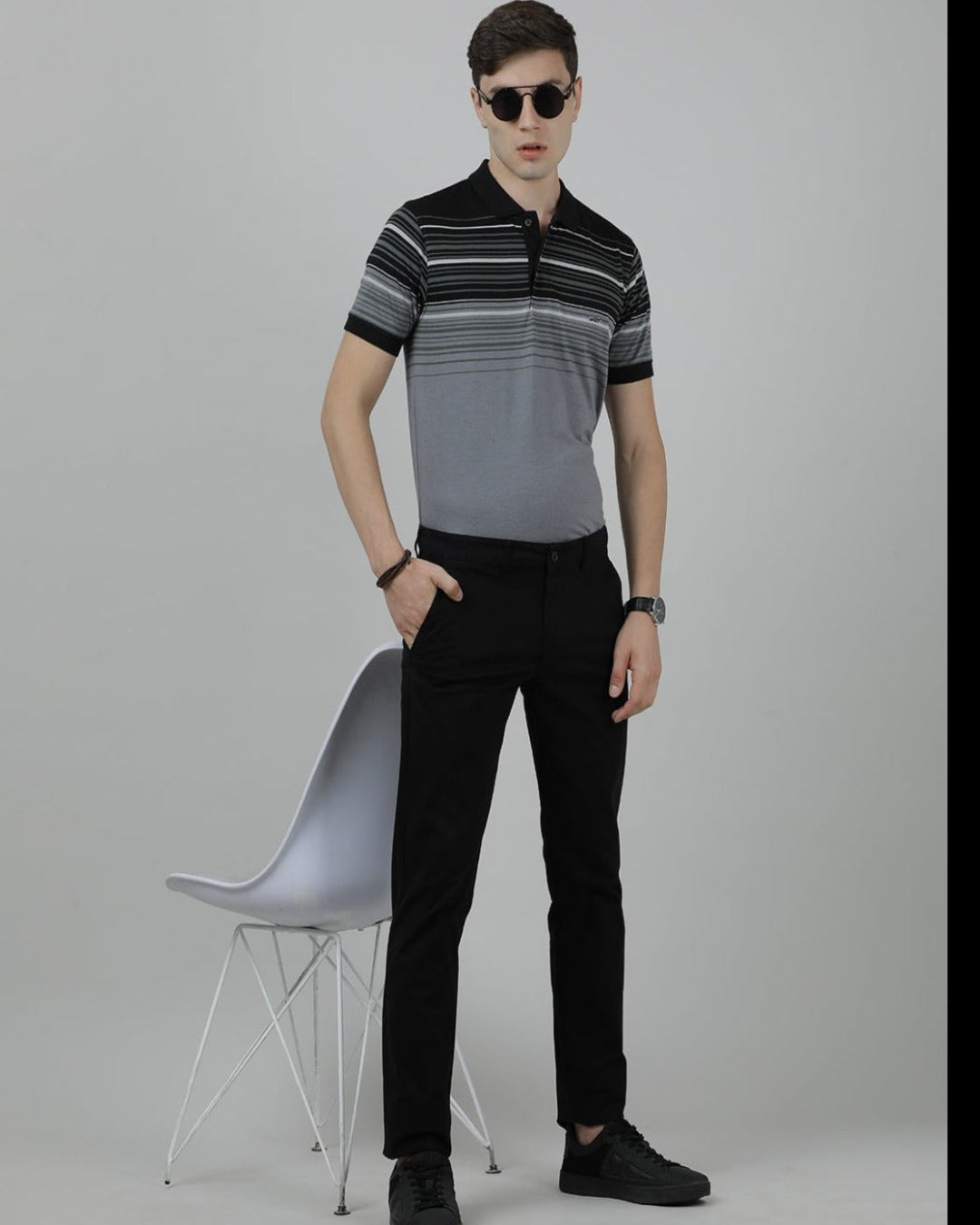 Crocodile Casual Slim Fit Solid Black Trousers for Men