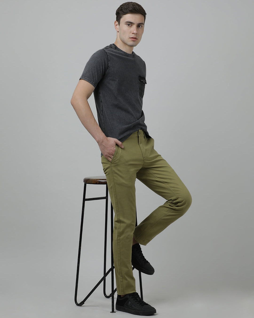 Crocodile Casual Slim Fit Solid Khaki Trousers for Men