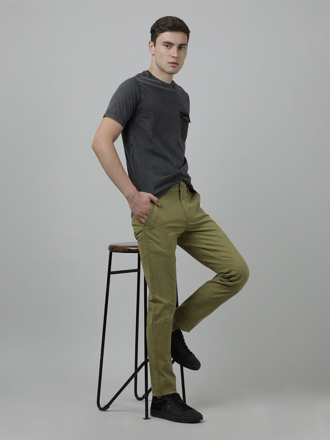 Crocodile Casual Slim Fit Solid Khaki Trousers for Men