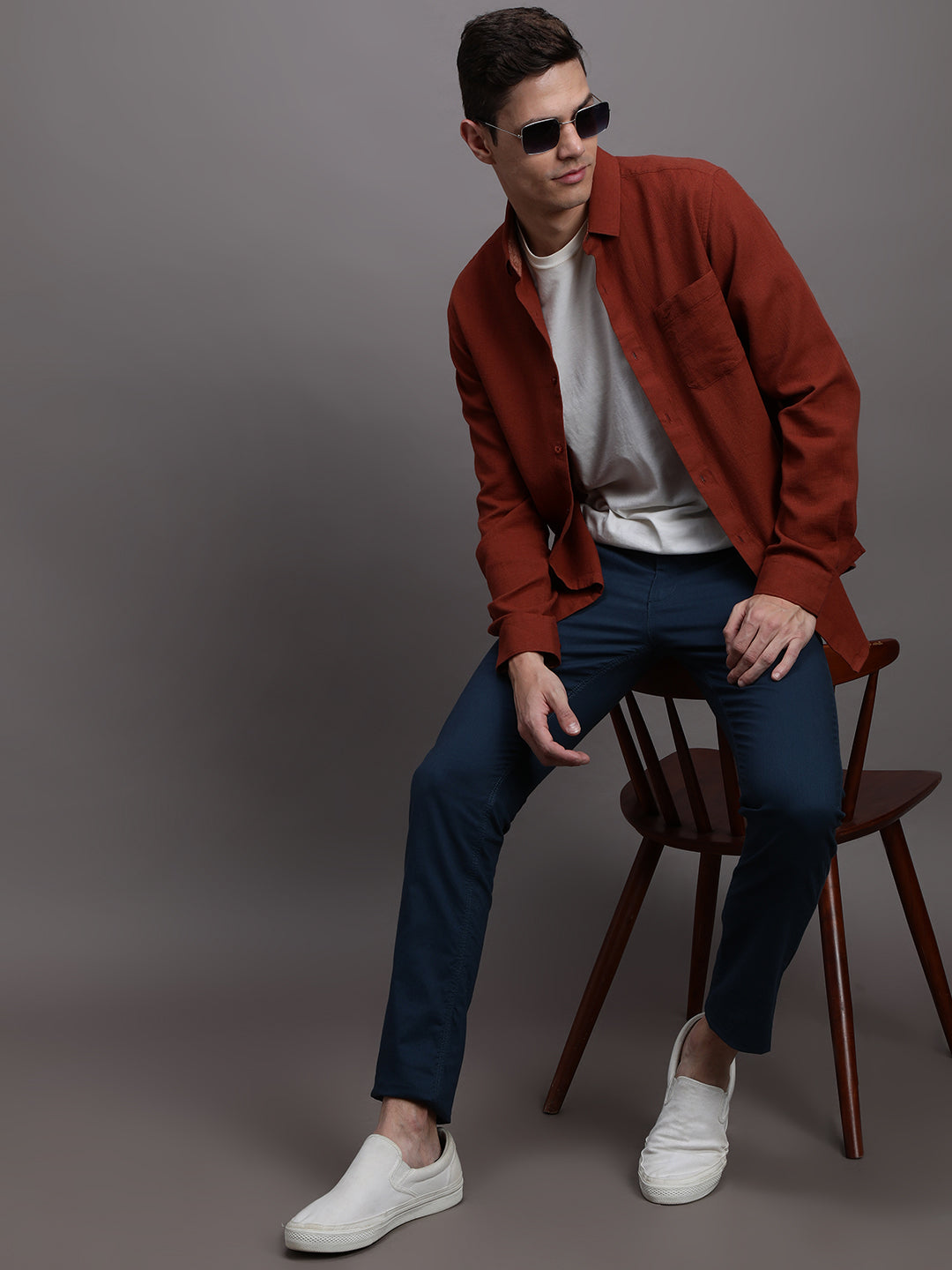 TEXTURED SLUB FABRIC CASUAL TROUSER