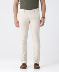 Textured Essential Chinos In Light Beige