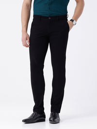 Textured Essential Chinos In Black