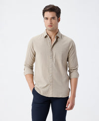 Men's Comfort Fit Solid Cotton Green Shirt Designed For Breathable All-Day Comfort