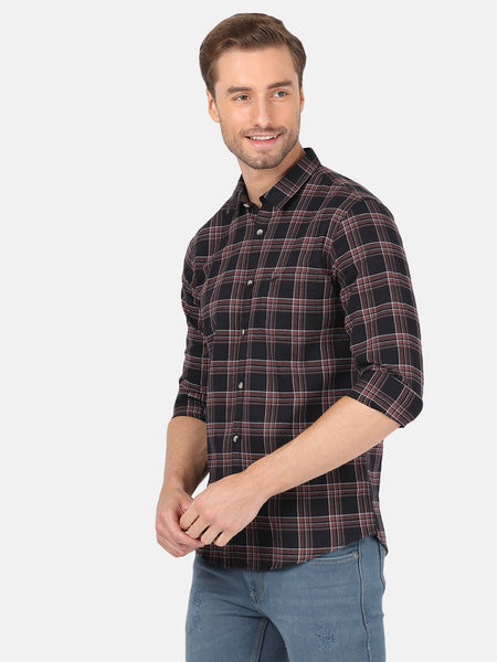Casual Full Sleeve Slim Fit Checks Wine with Collar Shirt for Men