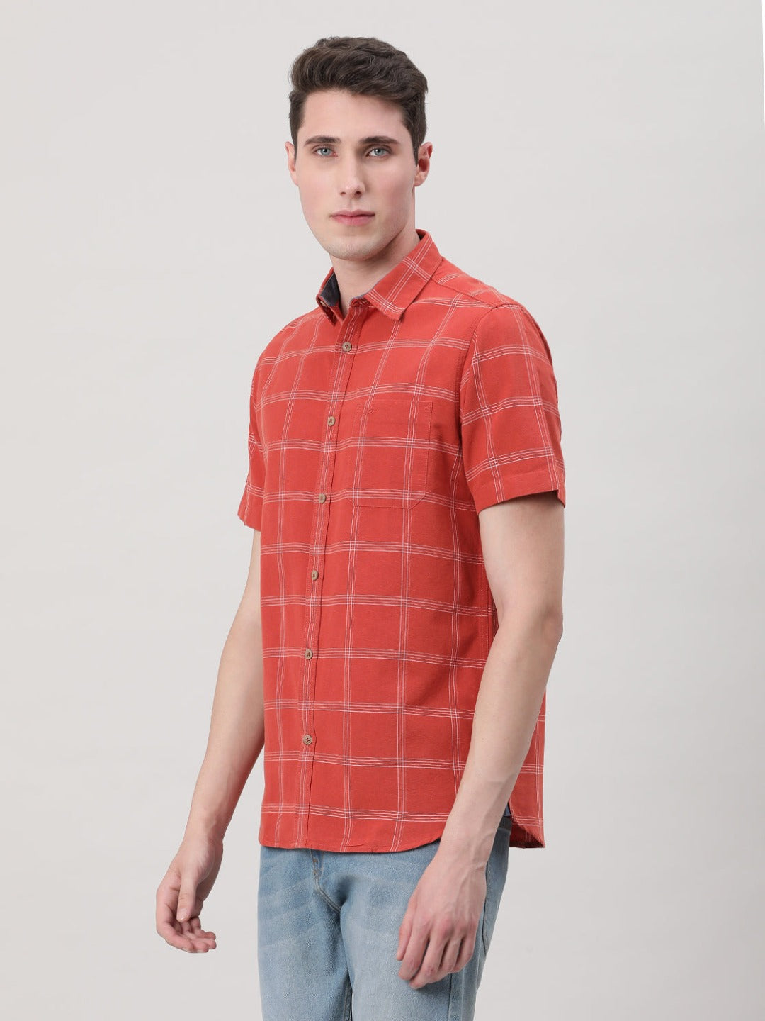 Casual Red Half Sleeve Comfort Fit Checks Shirt with Collar for Men