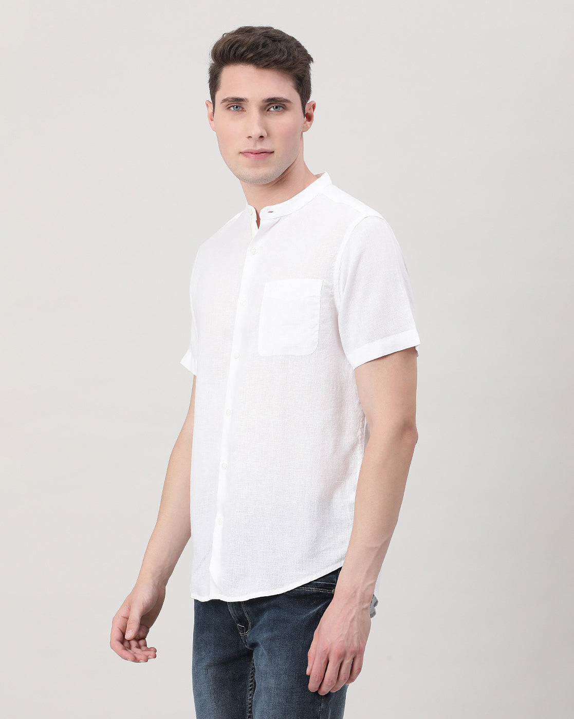 Casual White Half Sleeve Comfort Fit Solid Shirt with Collar for Men