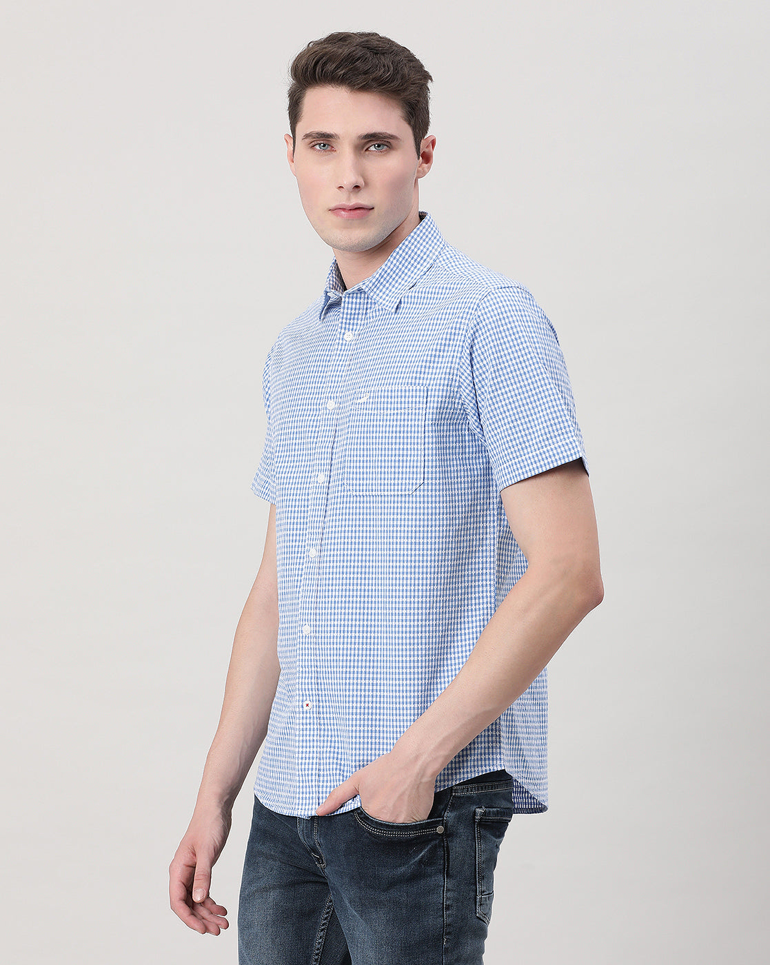 Casual Light Blue Half Sleeve Comfort Fit Checks Shirt With Collar For Men