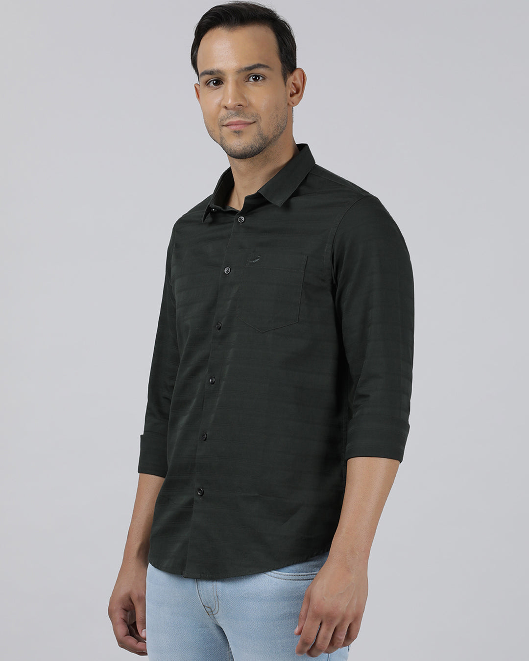 Casual Green Full Sleeve Regular Fit Solid Shirt with Collar for Men