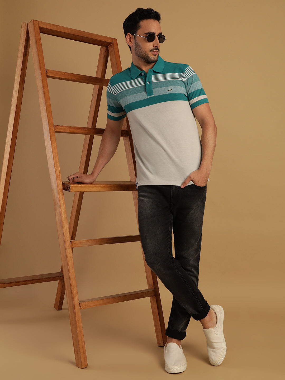 Crocodile Textured Stripe Henley T-Shirt