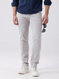 Men's Slim Fit Chinos With Herringbone Texture And Stretch Comfort