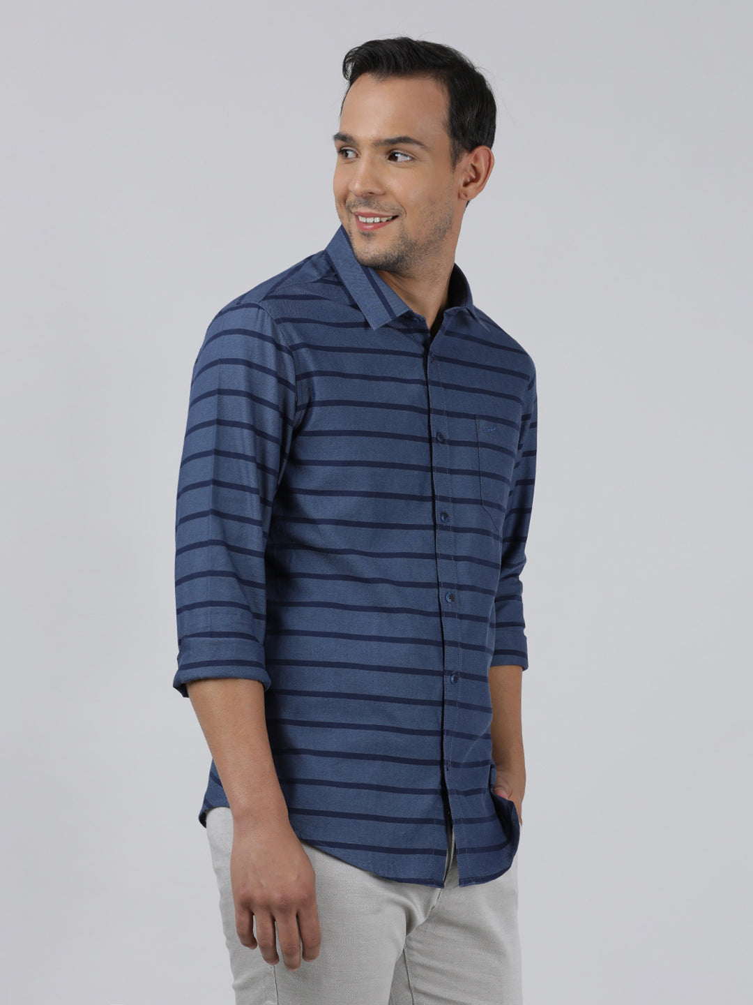 Casual Navy Full Sleeve Regular Fit Stripe Shirt with Collar for Men
