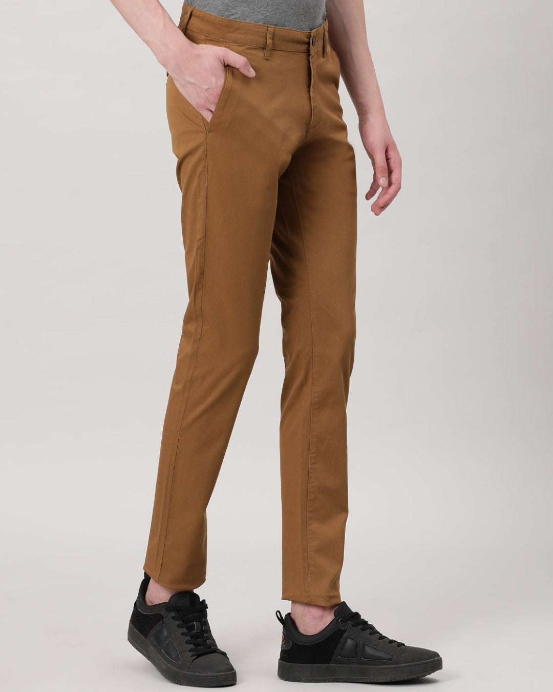 Casual Trim Fit Solid Khaki Trousers for Men