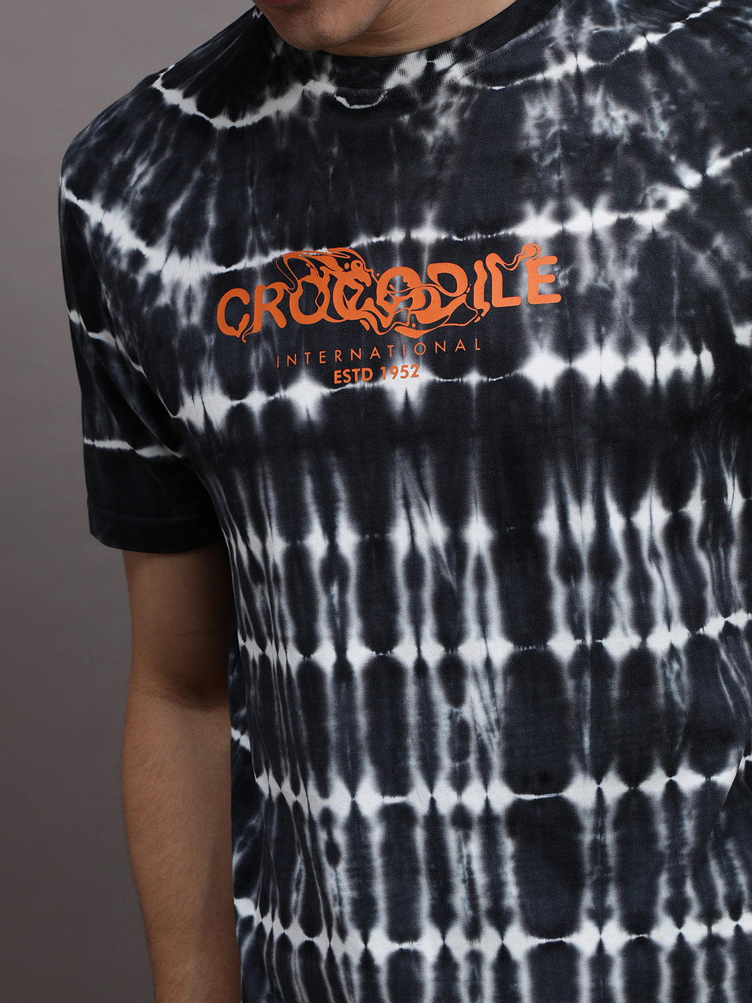 Tie & Dye T-Shirt with Chest print