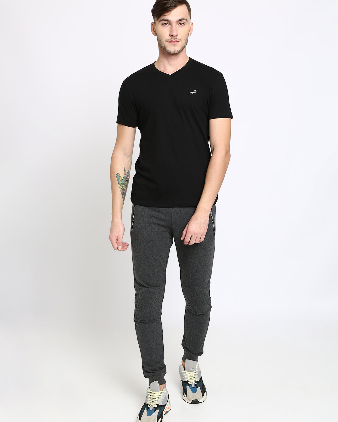 Men's Solid V Neck Half Sleeve Cotton T-Shirt - BLACK