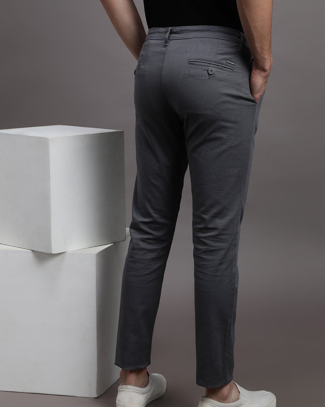 TEXTURED FABRIC TROUSER