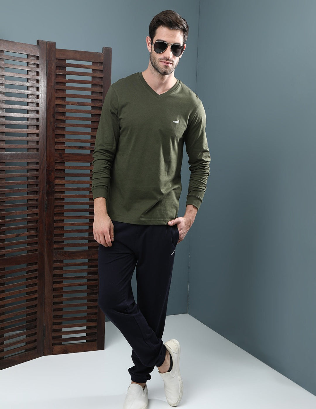 Men's Solid Crew Neck Full Sleeve Cotton Sport Fit T-Shirt - Olive