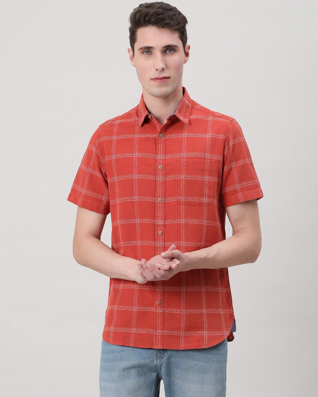 Casual Red Half Sleeve Comfort Fit Checks Shirt with Collar for Men