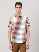 Casual Red Half Sleeve Comfort Fit Checks Shirt with Collar for Men