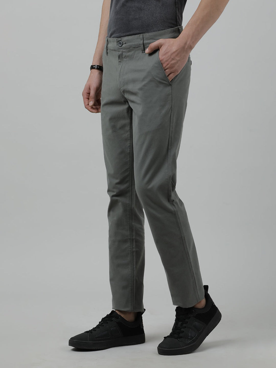 Men's Slim Fit Trousers New Collection 2024 | Benetton