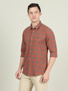 Crocodile Men Red Check Slim Fit Shirt