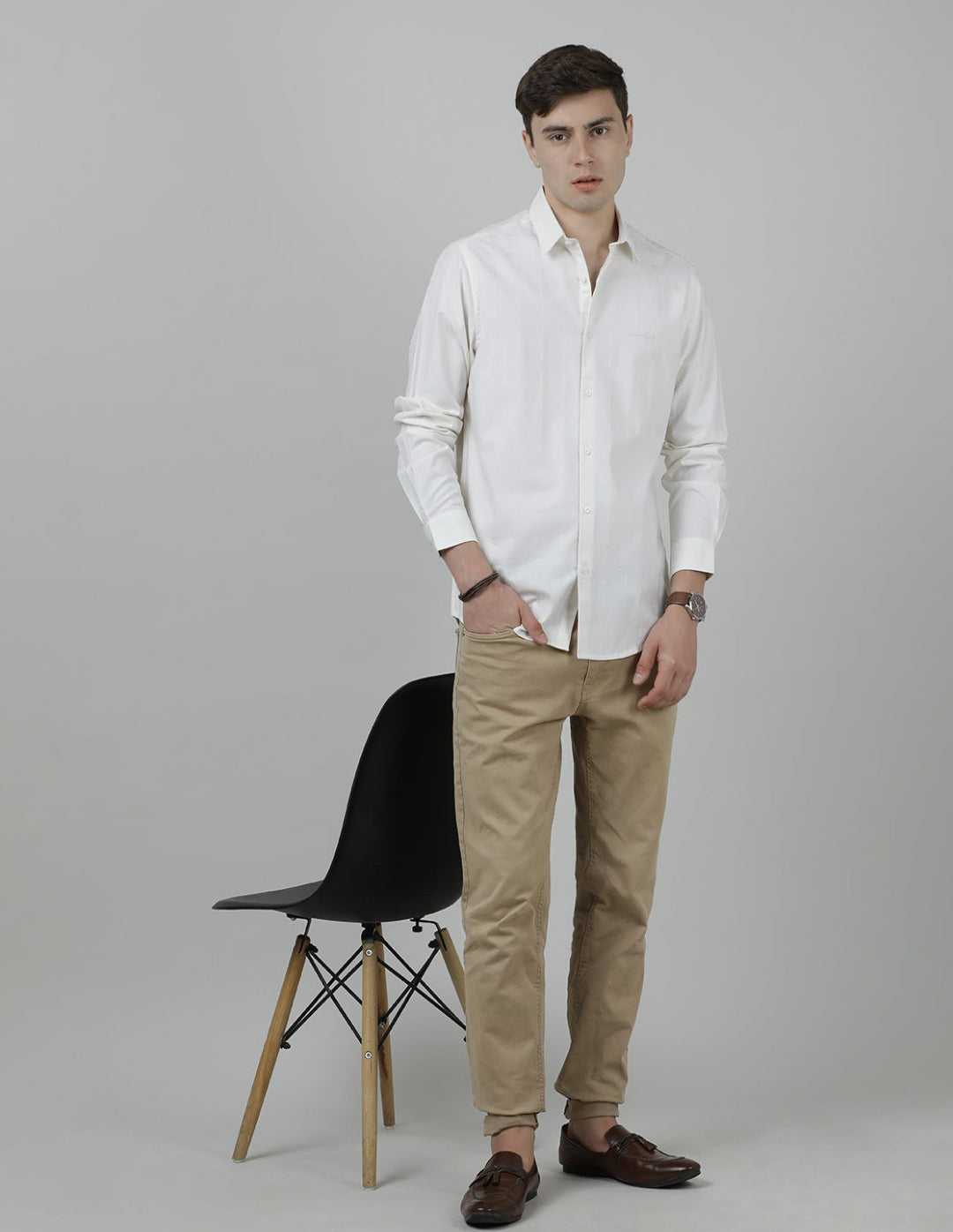 Crocodile Casual White Full Sleeve Comfort Fit Solid Shirt with Collar for Men