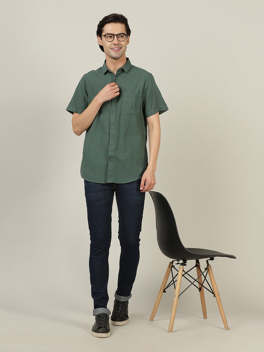 Crocodile Men Solid Green Cotton Shirt